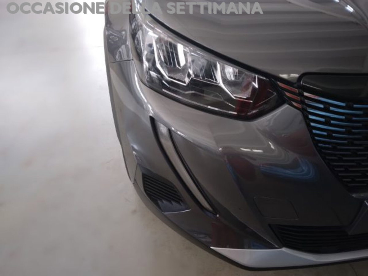 Peugeot 2008 PureTech 130 S&S Allure (4)