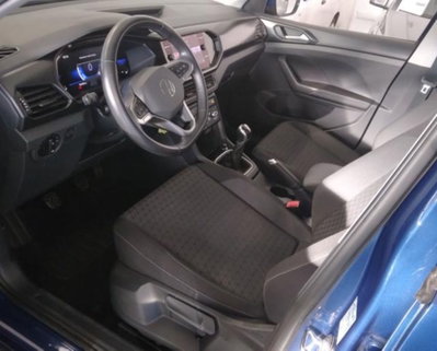 Volkswagen T-Cross 1.0 tsi Life 95cv (6)