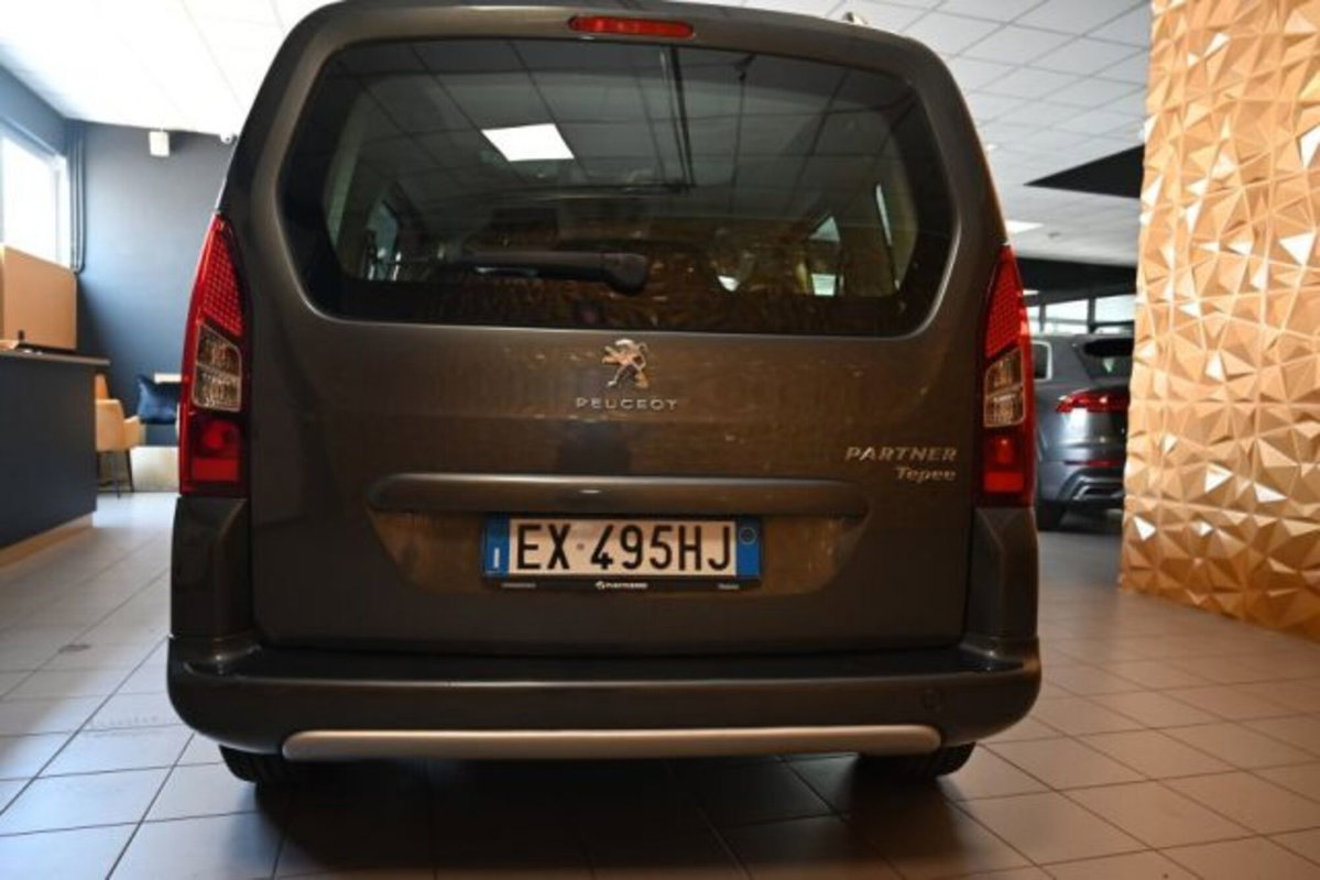 Peugeot Partner 1.6 HDi 92CV Style (6)