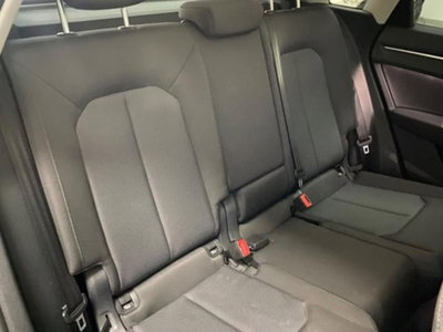 Audi Q3 35 TDI Business (10)