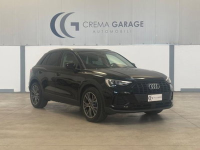 Audi Q3 35 TDI Business (2)