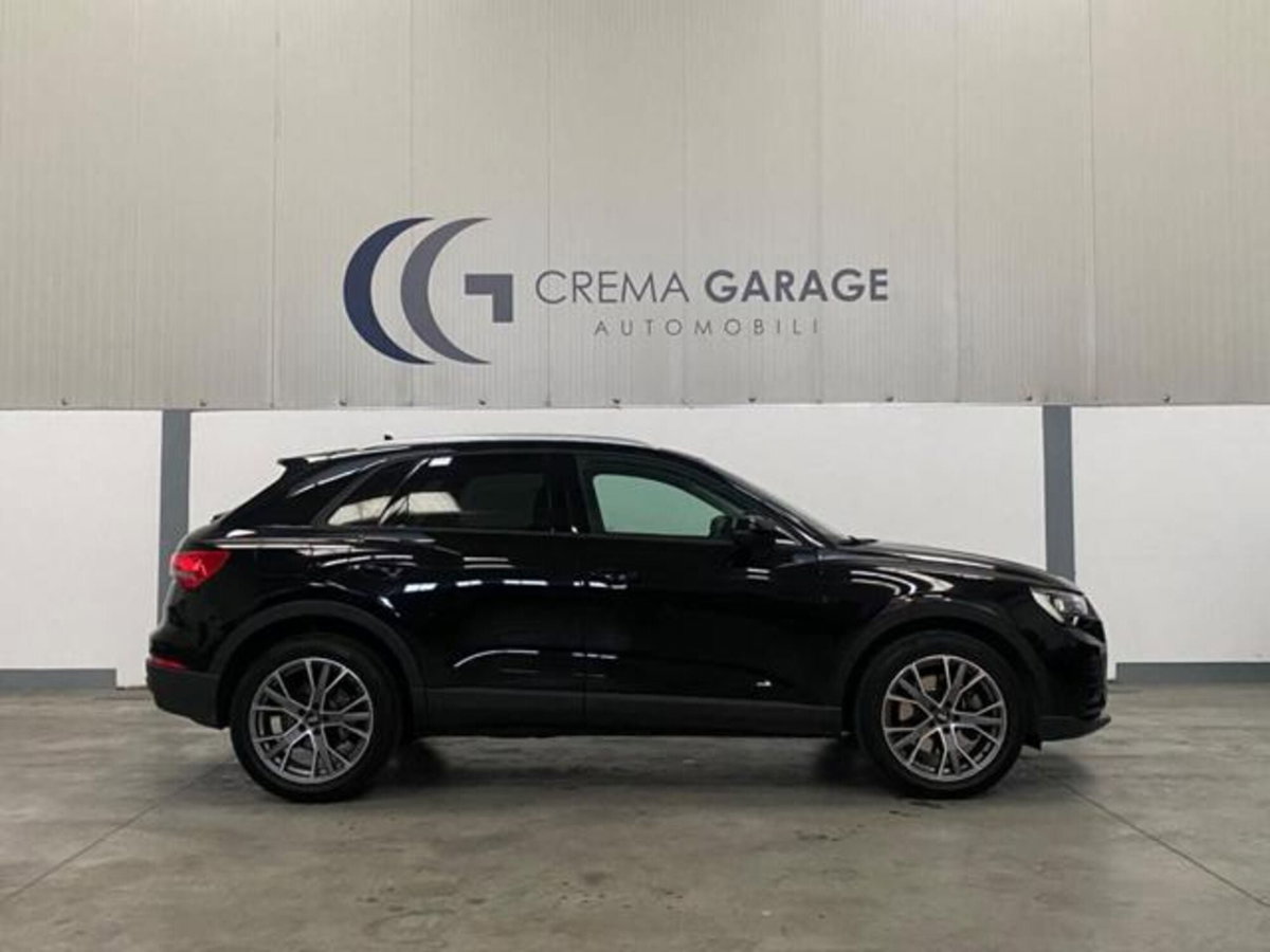 Audi Q3 35 TDI Business (3)