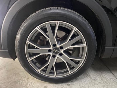 Audi Q3 35 TDI Business (8)