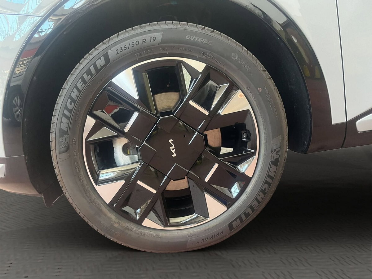 Kia Sportage 1.6 t-gdi hev GT-line 2wd at6 (4)