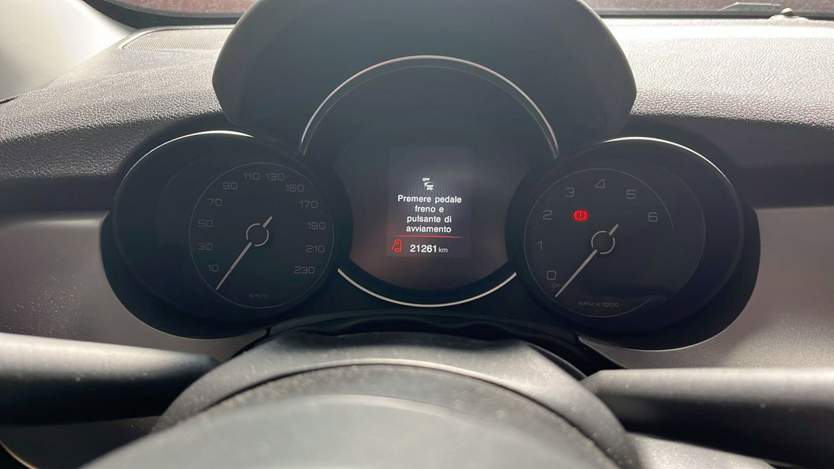 Fiat 500X 1.5 t4 hybrid Sport 130cv dct (9)