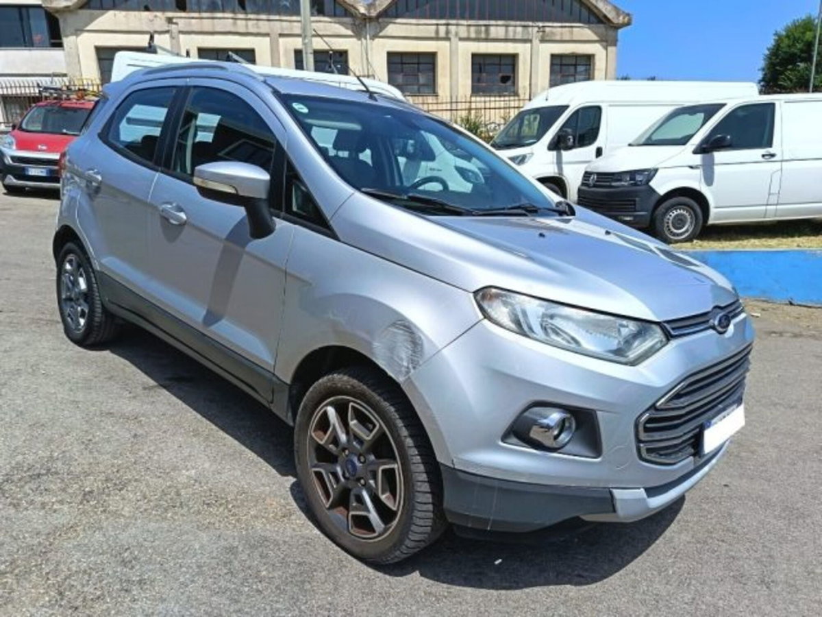 Ford EcoSport 1.5 TDCi 90 CV Titanium (2)