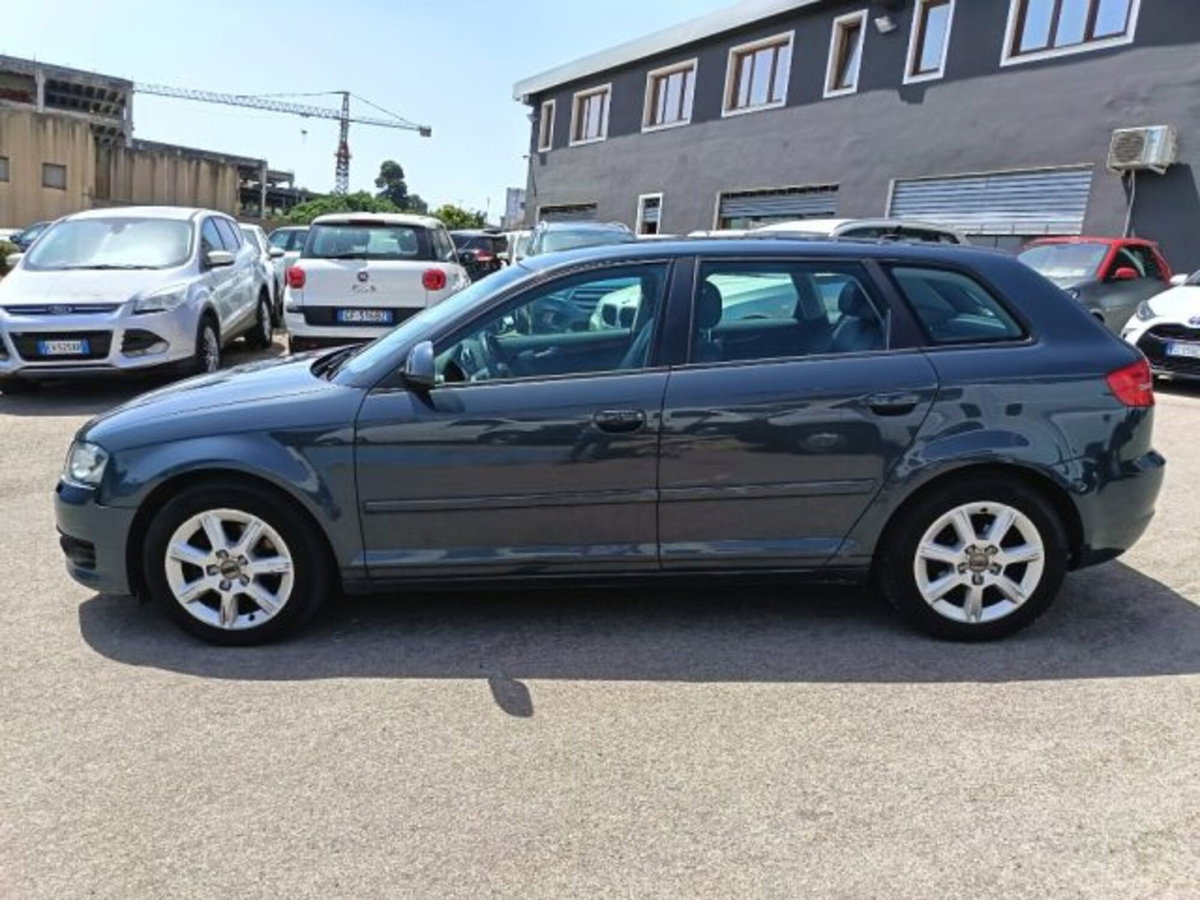 Audi A3 Sportback 2.0 TDI F.AP. S tronic Ambition (4)
