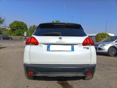 Peugeot 2008 e-HDi 115 CV Stop&Start Allure (8)