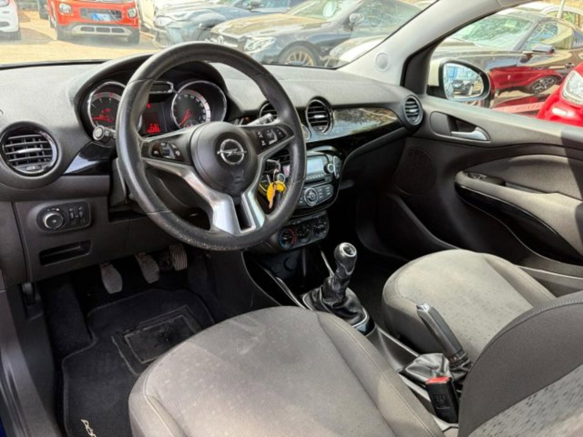 Opel Adam 1.2 70 CV Jam (10)