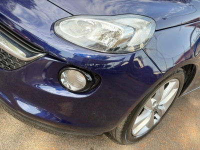 Opel Adam 1.2 70 CV Jam (8)
