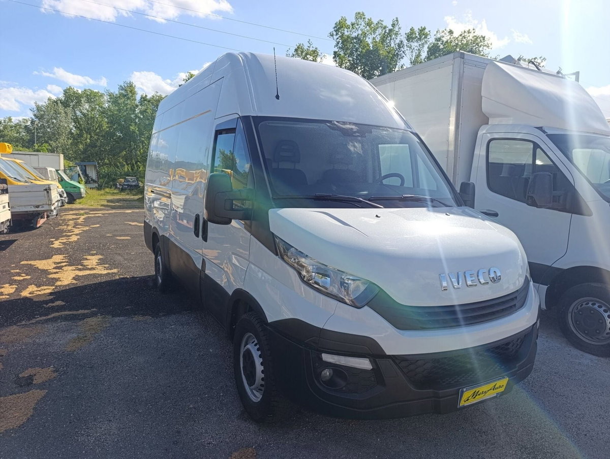 Iveco Daily Telaio 33S14 2.3 HPT PC Cabinato