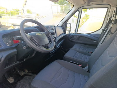 Iveco Daily Telaio 33S14 2.3 HPT PC Cabinato (7)