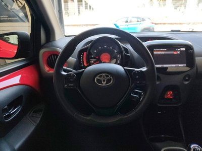 Toyota Aygo 1.0 VVT-i 72 CV 5 porte x-play (16)
