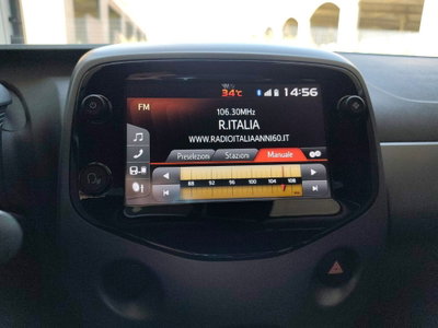 Toyota Aygo 1.0 VVT-i 72 CV 5 porte x-play (19)