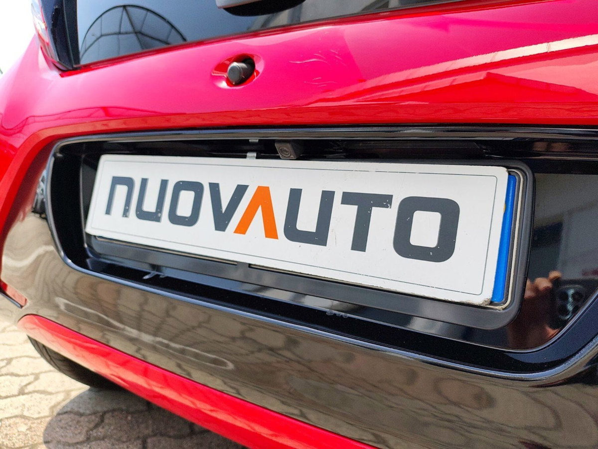 Toyota Aygo 1.0 VVT-i 72 CV 5 porte x-play (9)