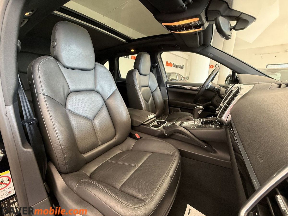 Porsche Cayenne 3.0 Diesel (12)