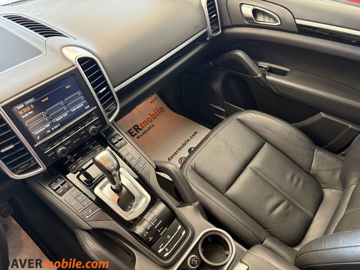 Porsche Cayenne 3.0 Diesel (13)