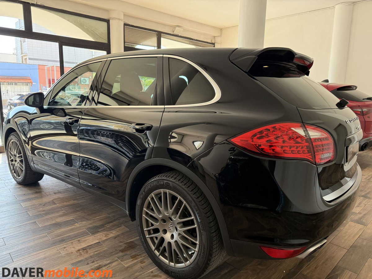 Porsche Cayenne 3.0 Diesel (4)