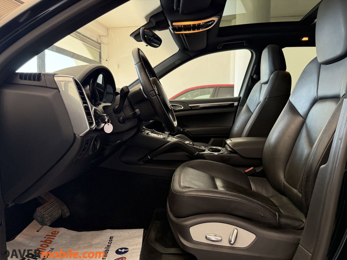 Porsche Cayenne 3.0 Diesel (9)
