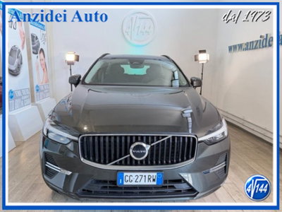 Volvo XC60 B4 (d) AWD Geartronic Business Plus (2)