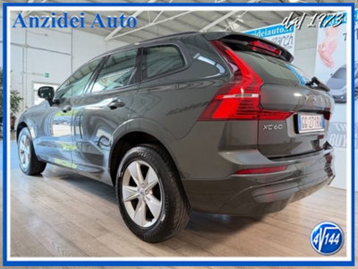 Volvo XC60 B4 (d) AWD Geartronic Business Plus (4)