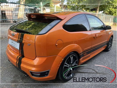Ford Focus 2.5T (225CV) 3p. ST (4)