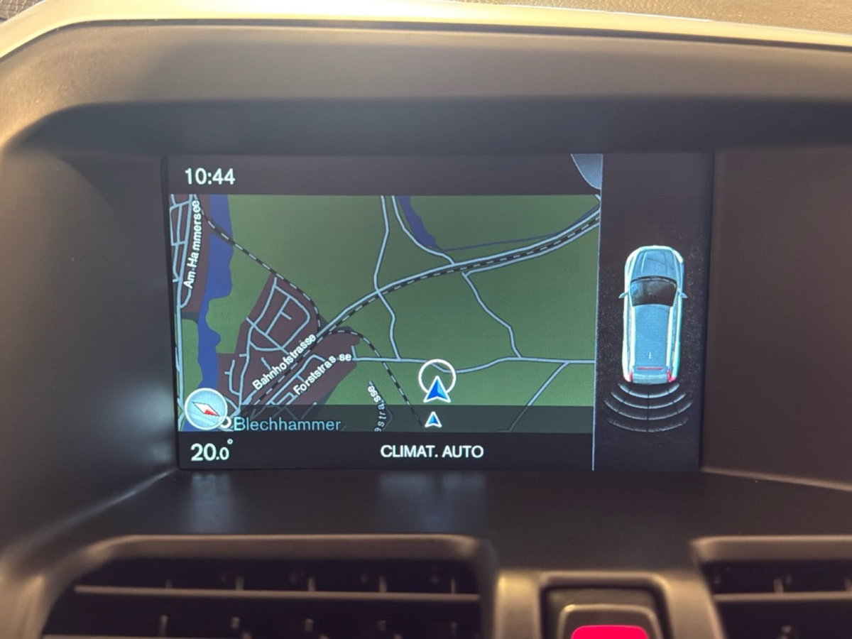 Volvo XC60 D3 Geartronic Momentum (13)