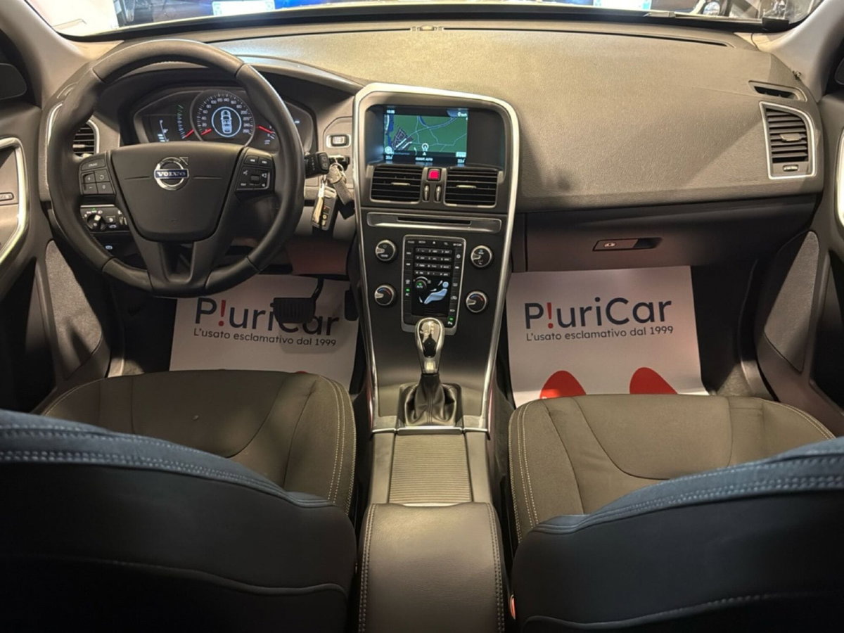 Volvo XC60 D3 Geartronic Momentum (4)