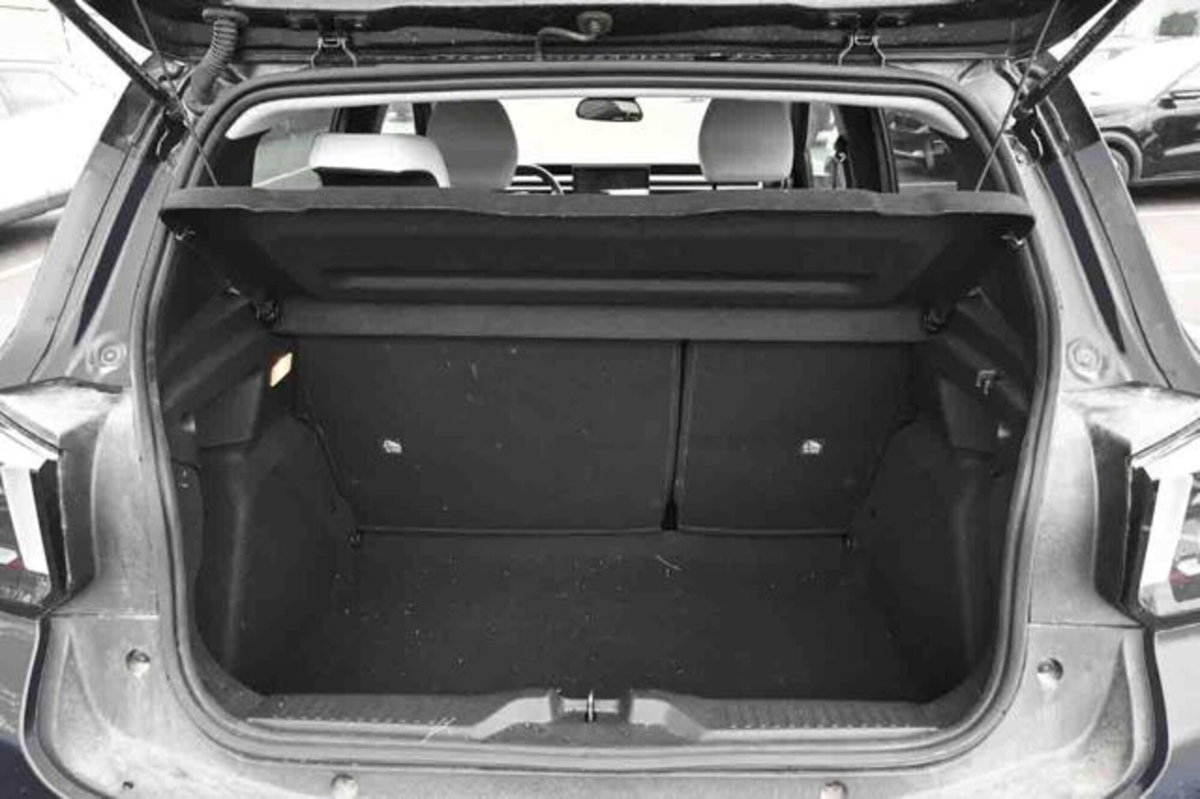 Citroen C3 1.2 puretech turbo Max 100cv s&s (5)