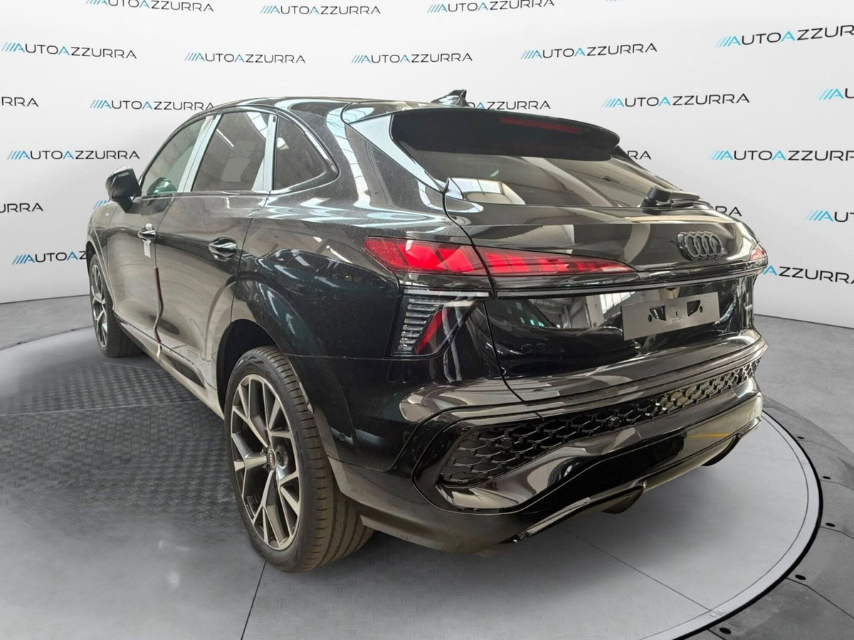 Audi Q3 Sportback 2.0 tdi S line edition quattro 193cv s-tronic (2)