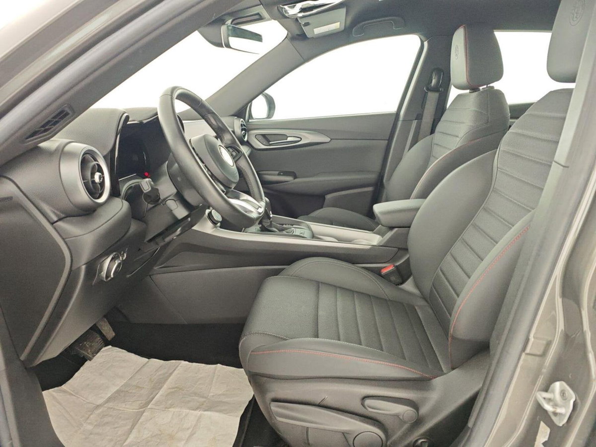 Alfa Romeo Tonale Tonale 1.5 130 CV MHEV TCT7 Super (10)
