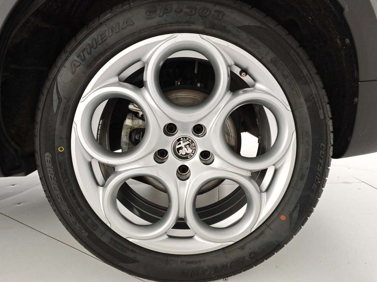Alfa Romeo Tonale Tonale 1.5 130 CV MHEV TCT7 Super (8)