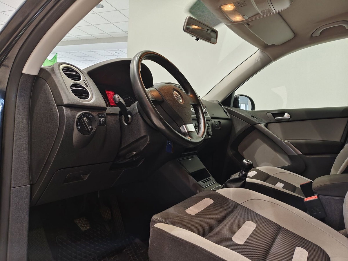 Volkswagen Tiguan 1.4 TSI 4MOTION Sport & Style (14)