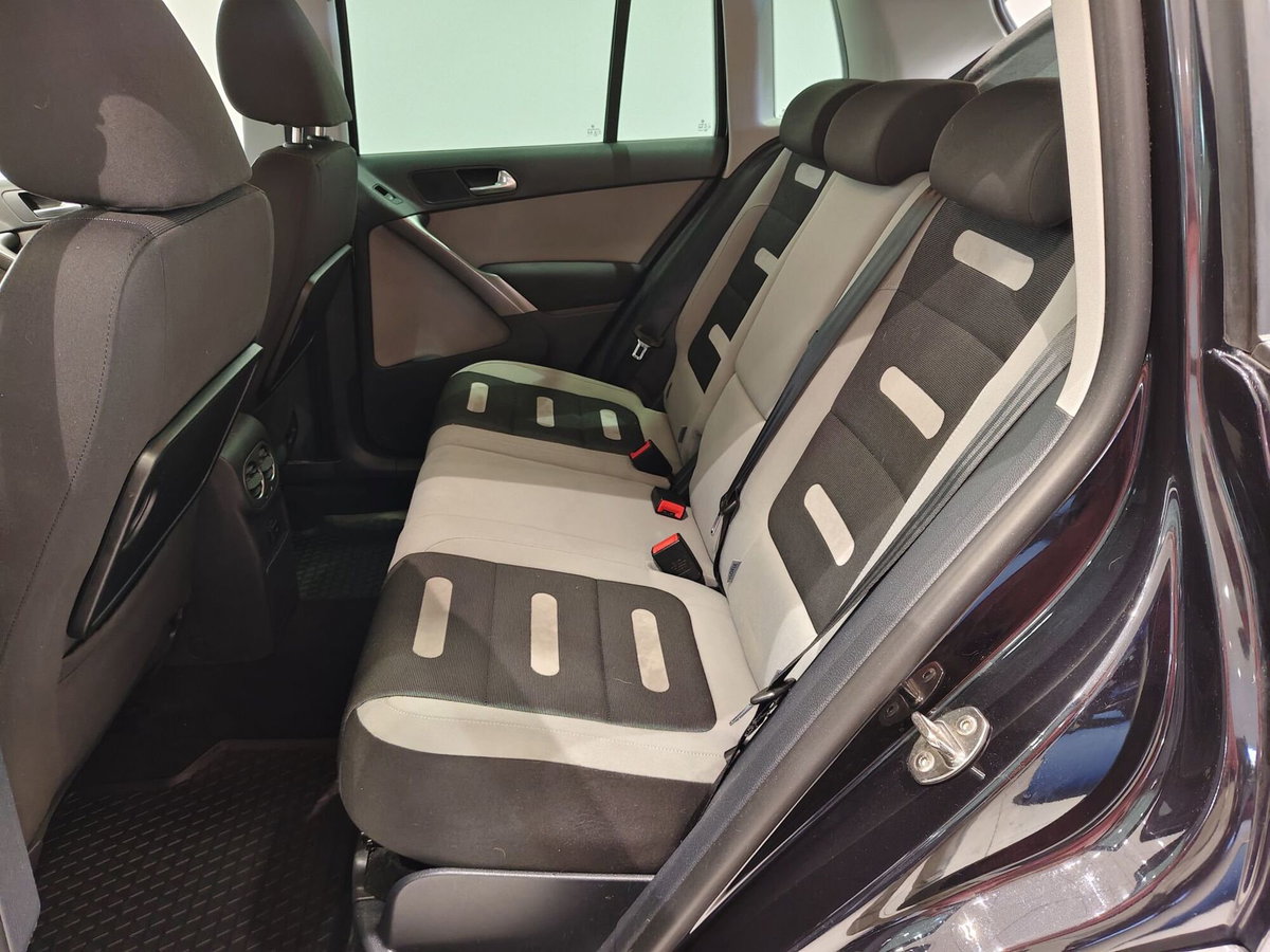 Volkswagen Tiguan 1.4 TSI 4MOTION Sport & Style (6)