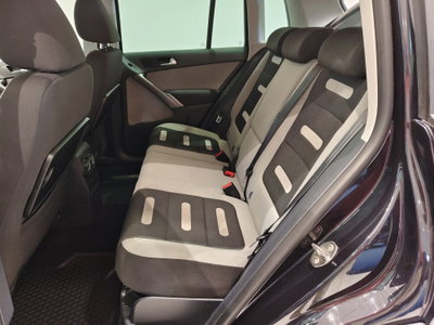Volkswagen Tiguan 1.4 TSI 4MOTION Sport & Style (6)
