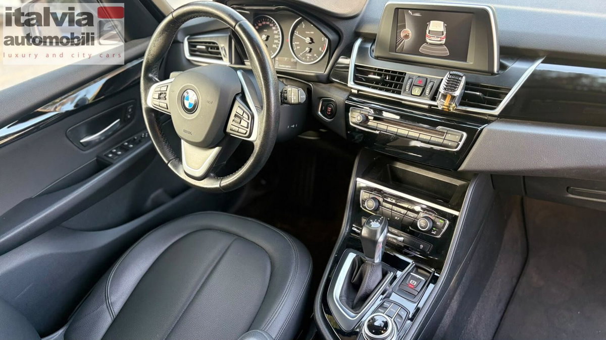 BMW Serie 2 Active Tourer 218d (17)