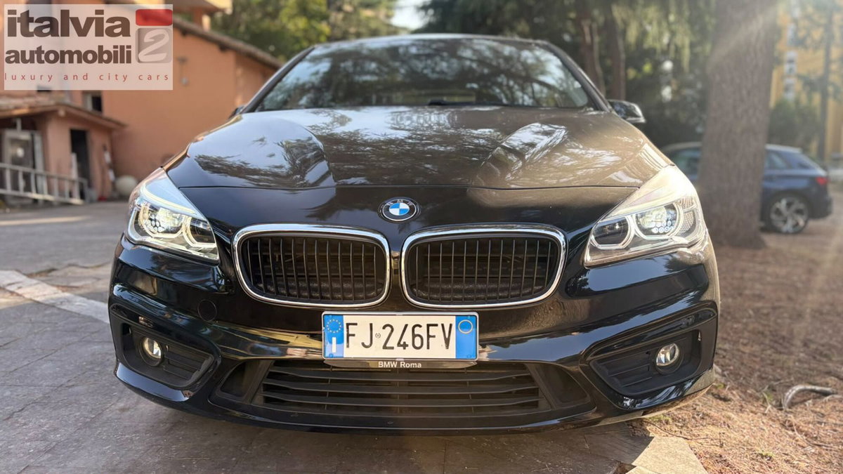 BMW Serie 2 Active Tourer 218d (2)