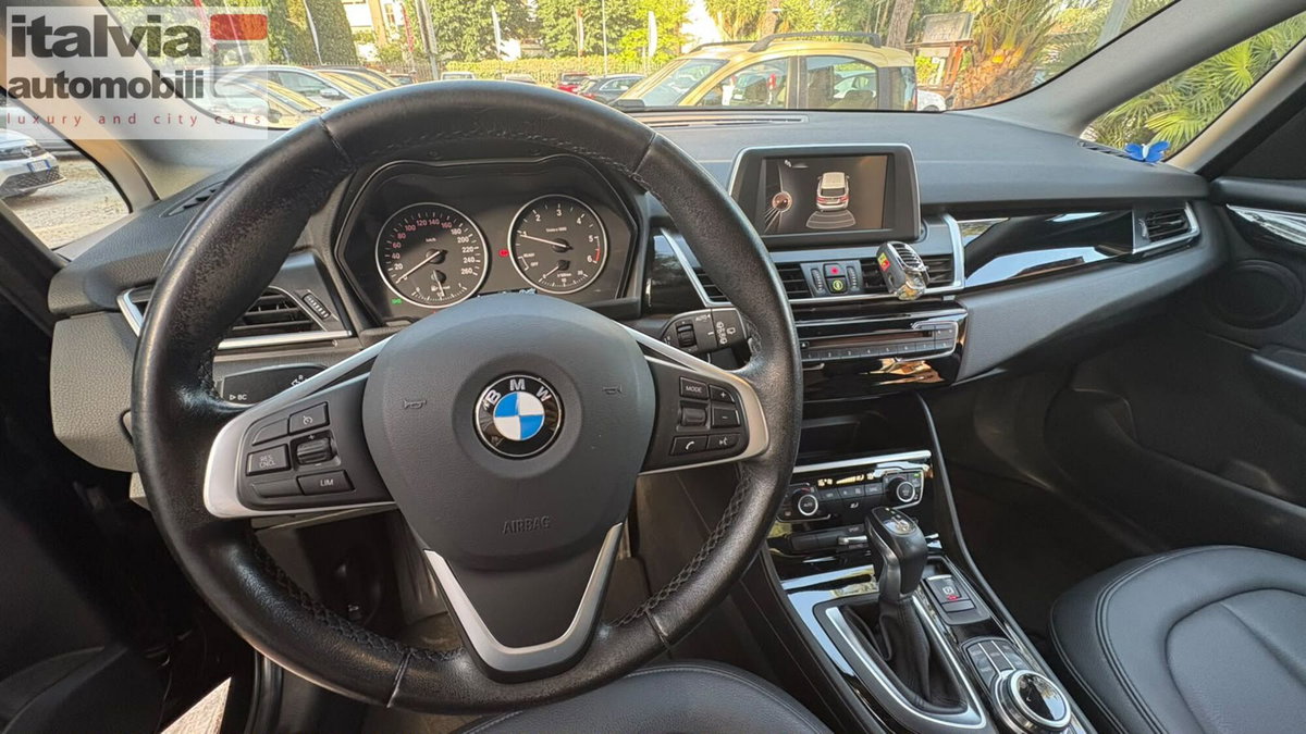 BMW Serie 2 Active Tourer 218d (5)