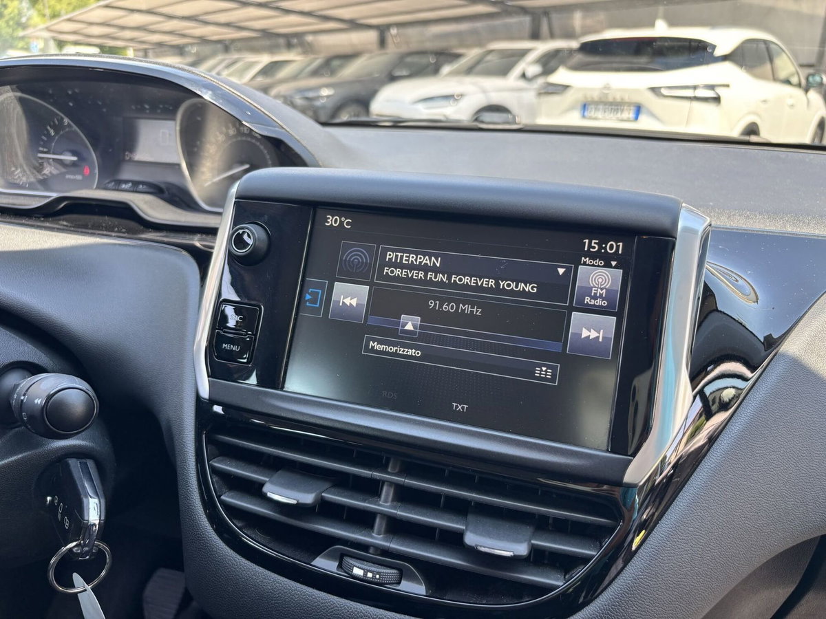 Peugeot 208 68 5 porte Active (11)