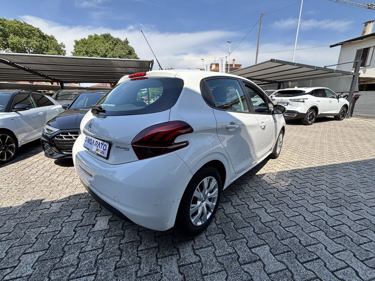 Peugeot 208 68 5 porte Active (5)