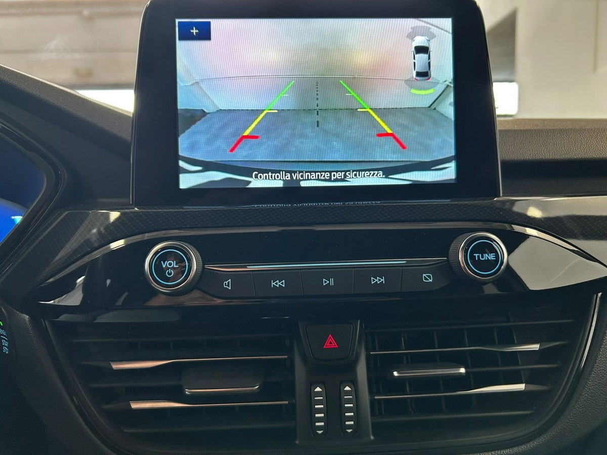 Ford Kuga 1.5 EcoBoost 150 CV 2WD ST-Line (19)
