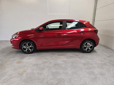Mg MG3 1.5 hybrid+ Comfort auto (2)