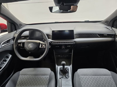 Mg MG3 1.5 hybrid+ Comfort auto (9)
