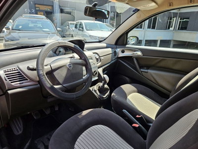Lancia Ypsilon 1.2 (5)