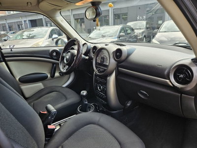 MINI Mini Countryman 1.6 Cooper D Countryman (10)