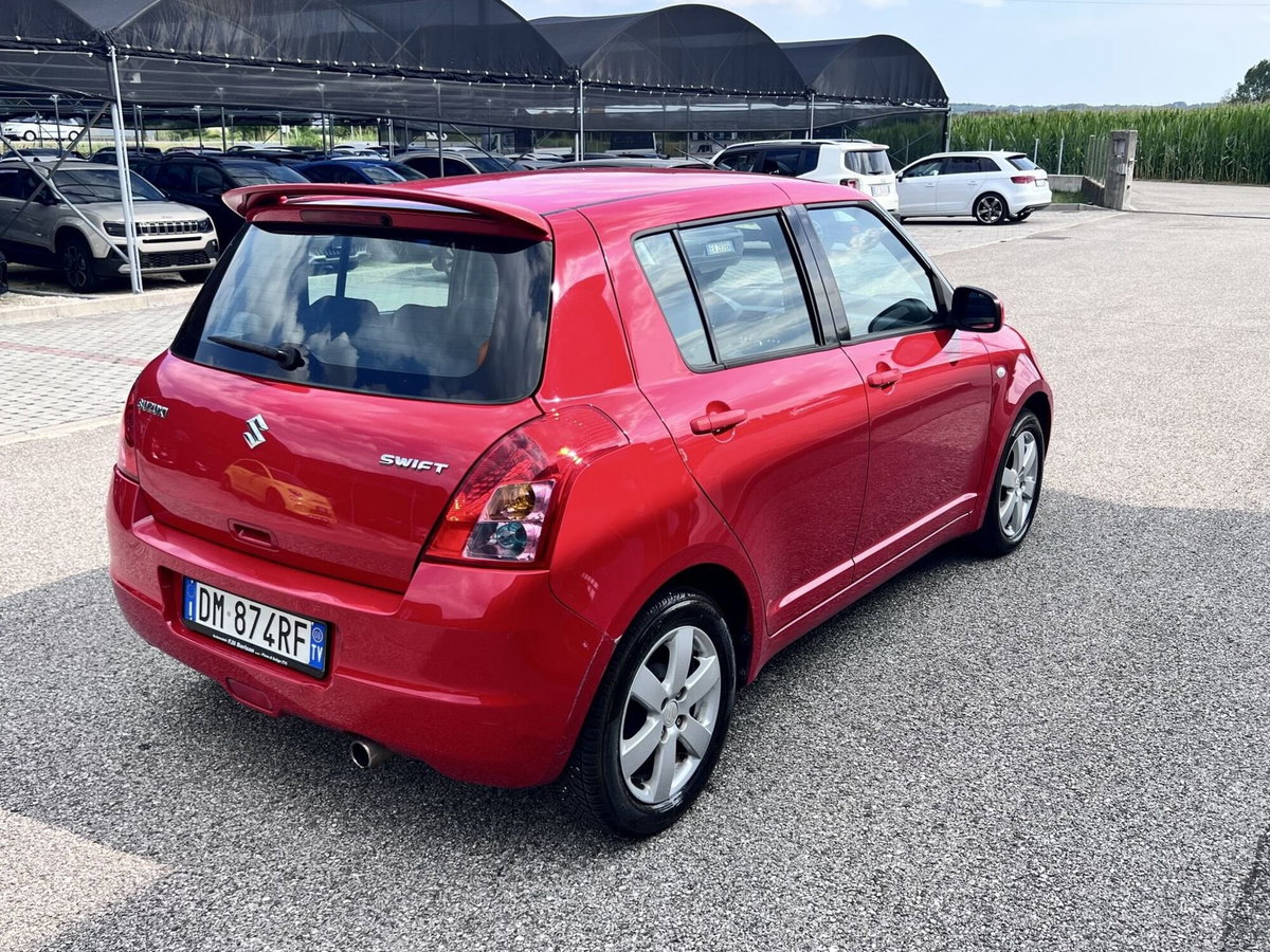 Suzuki Swift 1.3 5p. GL (3)