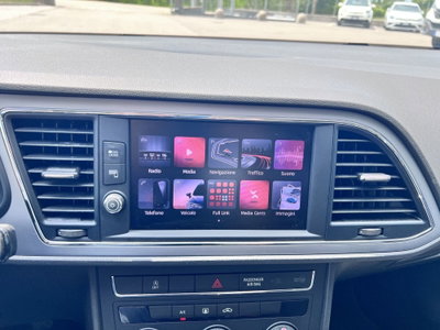 SEAT Leon ST 1.6 TDI 115 CV Business (16)