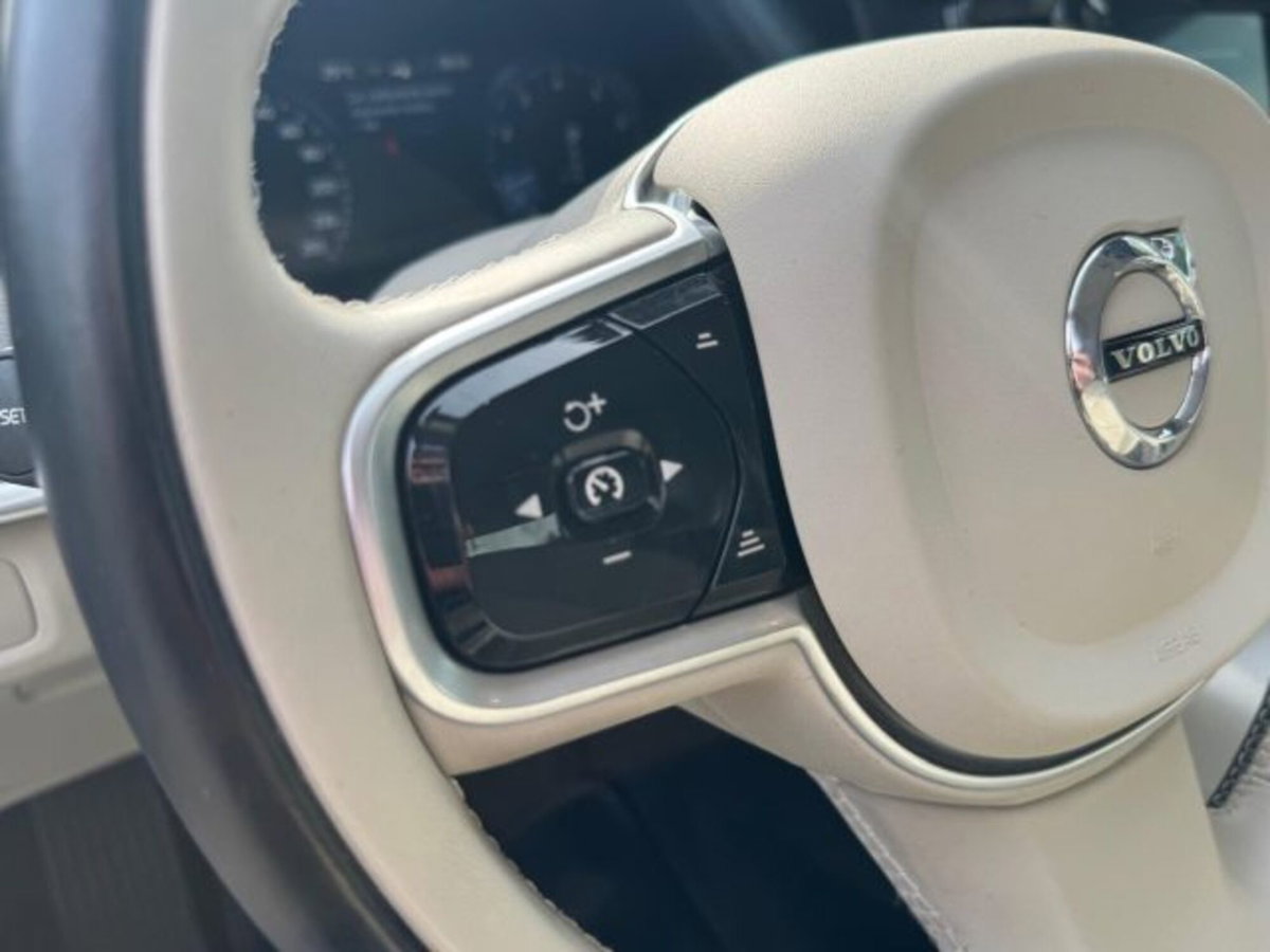 Volvo S90 T4 Geartronic Inscription (14)