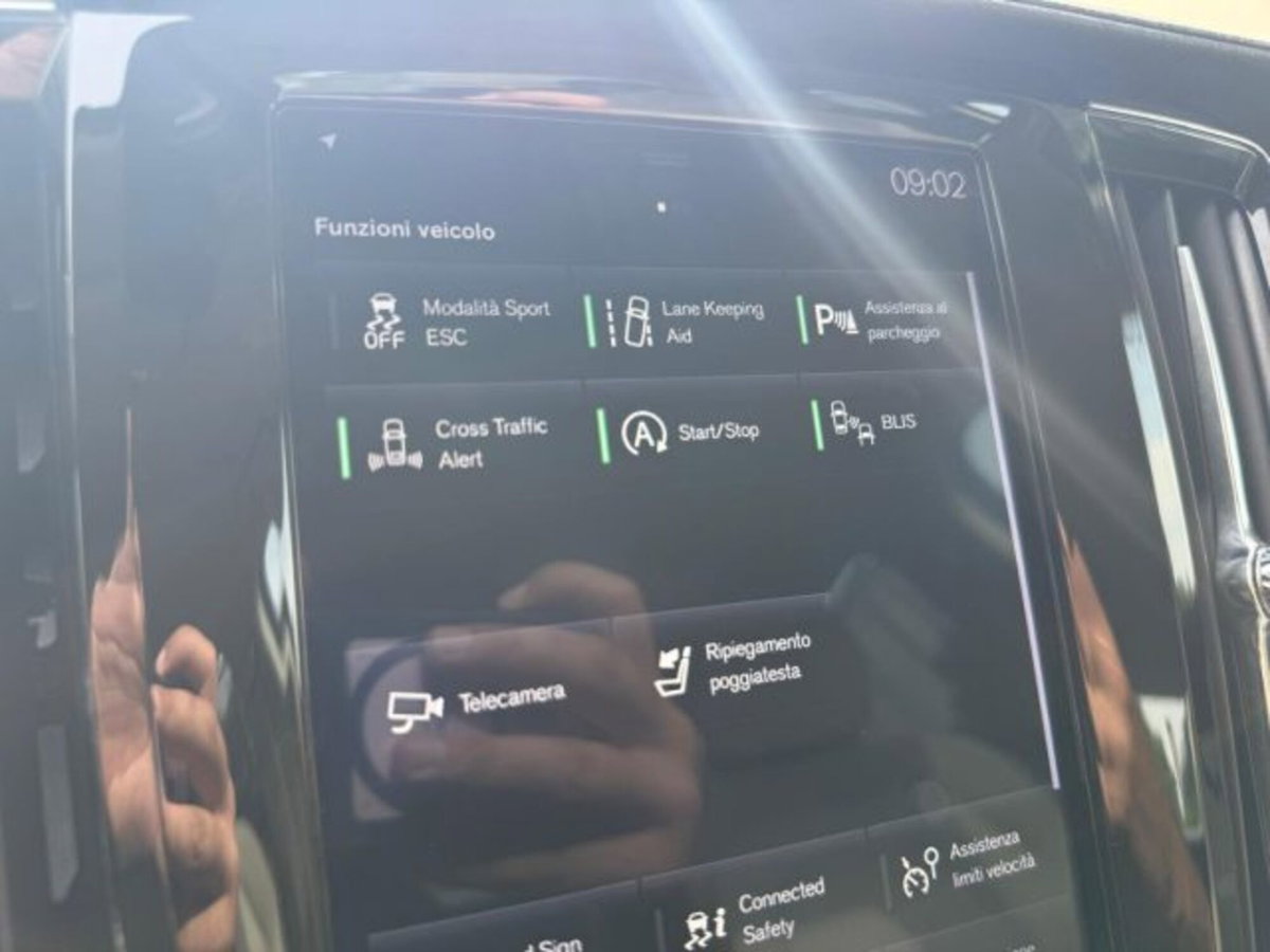 Volvo S90 T4 Geartronic Inscription (17)