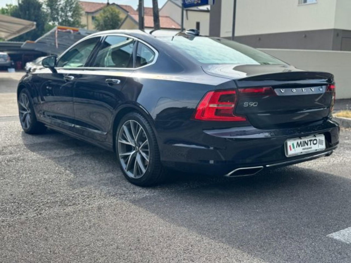 Volvo S90 T4 Geartronic Inscription (2)